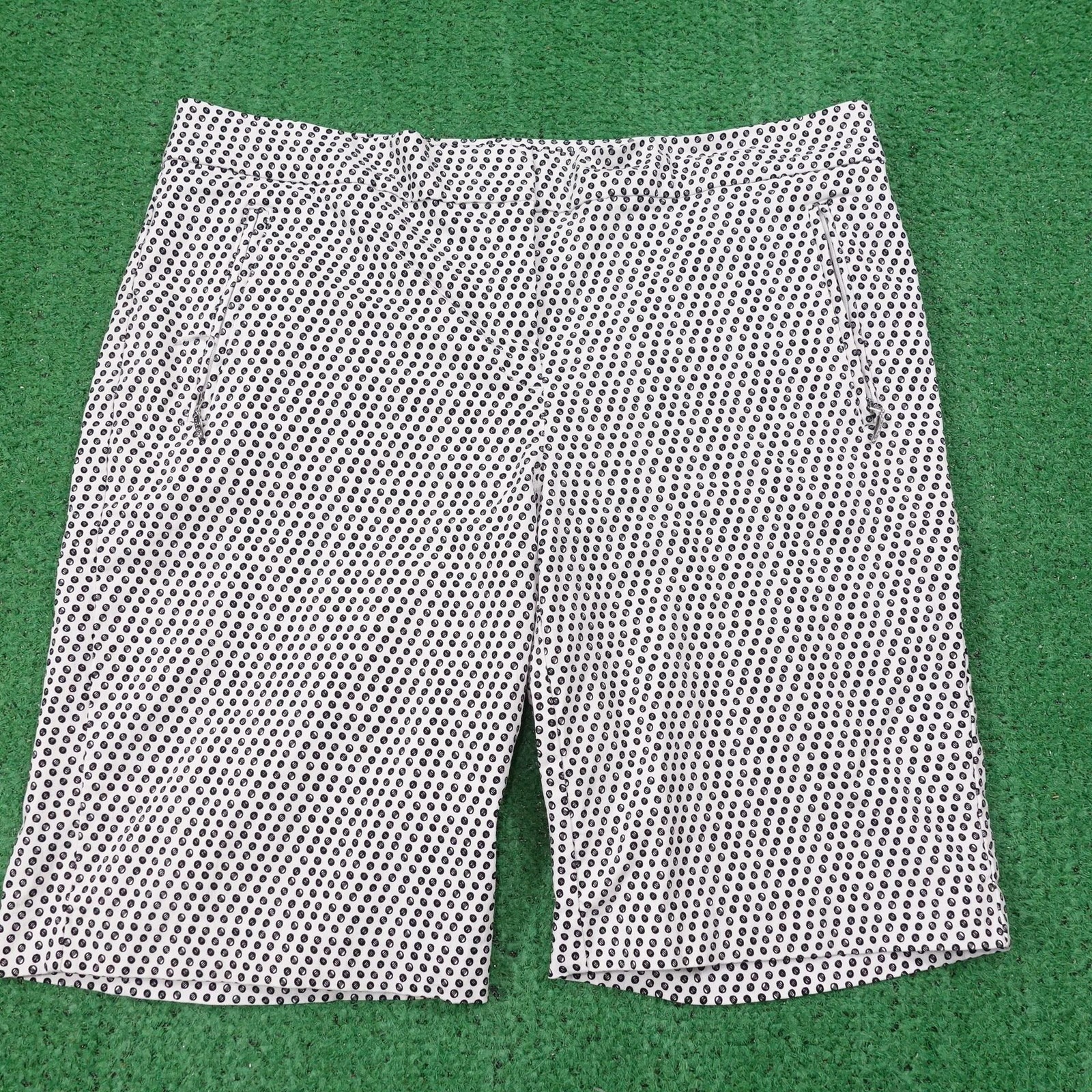 Izod Golf Shorts Womens Size 16 White Polka Dot 37 Waist 10 Inseam Pockets